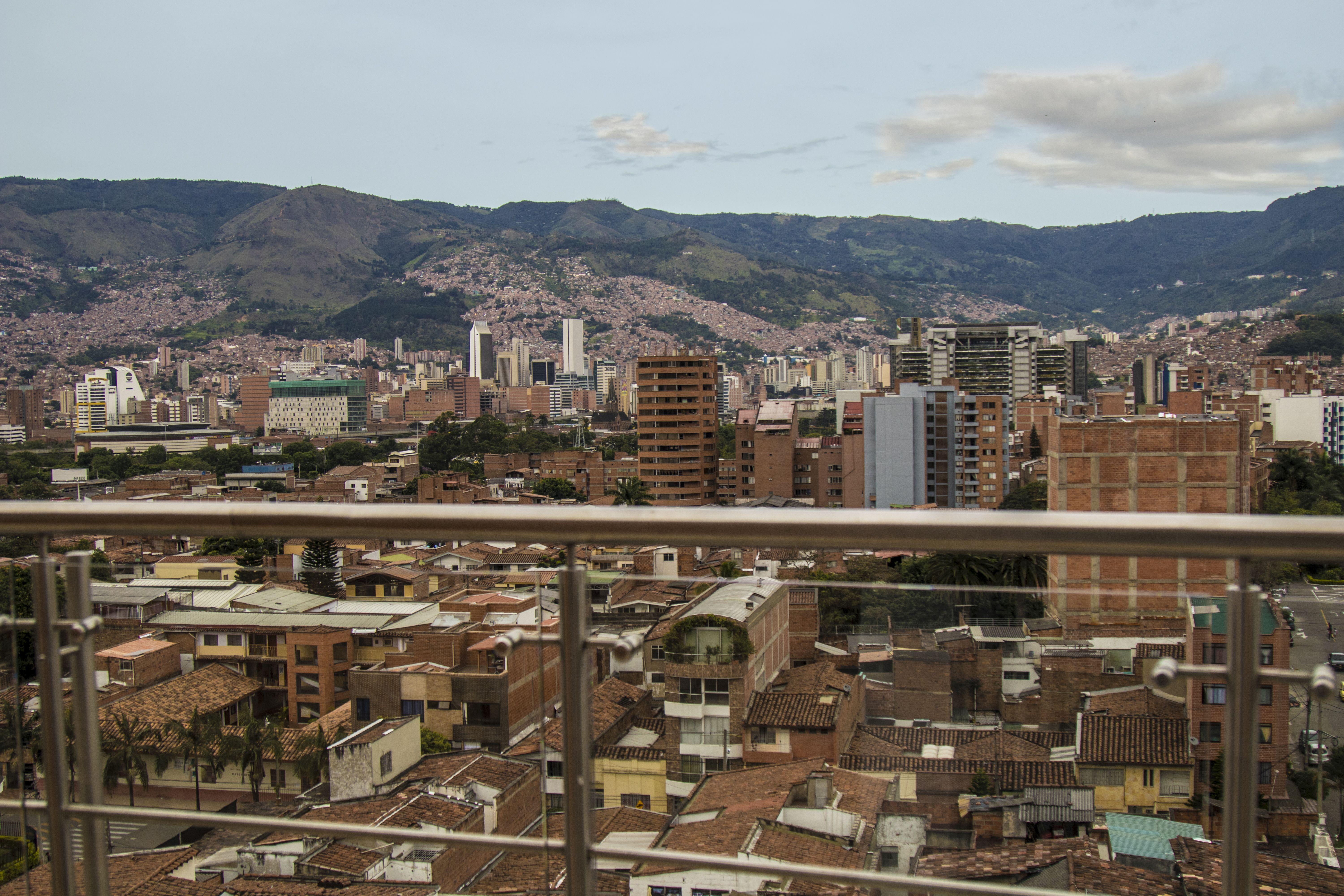 El Porton De San Joaquin Hotell Medellín Eksteriør bilde